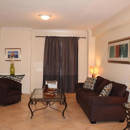 On Hollywood Beach - Affordable Two Bedrooms Sleeps 6 With Two Bathrooms Dania Beach Exterior foto